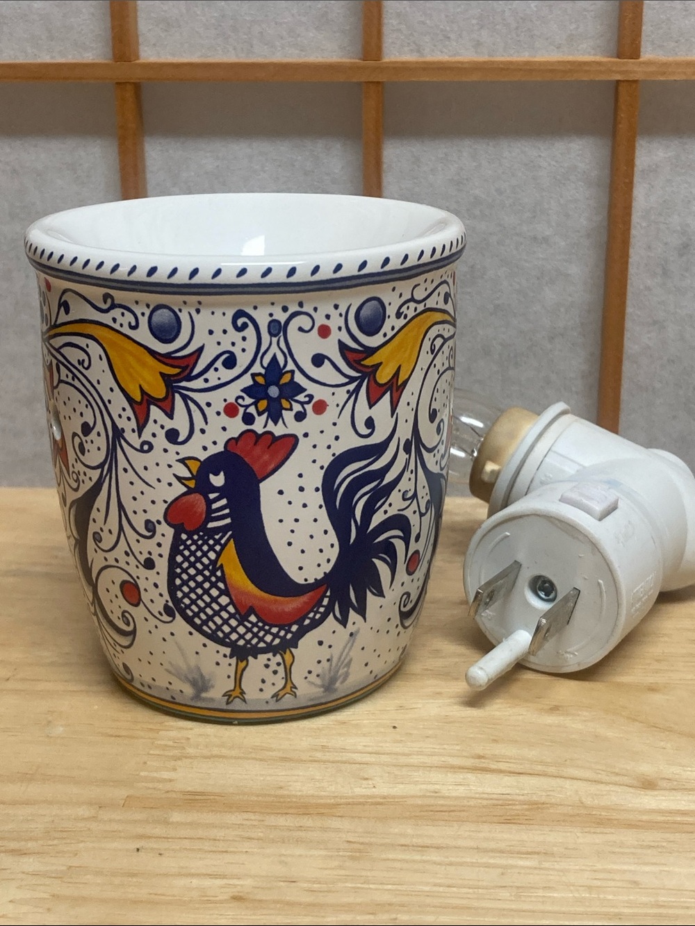 Retired Scentsy Italian Rooster Mini Plug-In Wax Warmer - Night Light